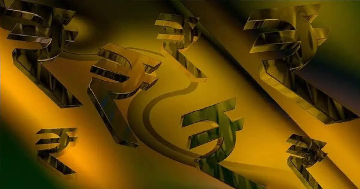 Rupee rises 15 paise to 95.28 against US dollar in early trade
